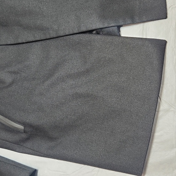 Hugo Boss Trench Coat - Picture 2 of 16